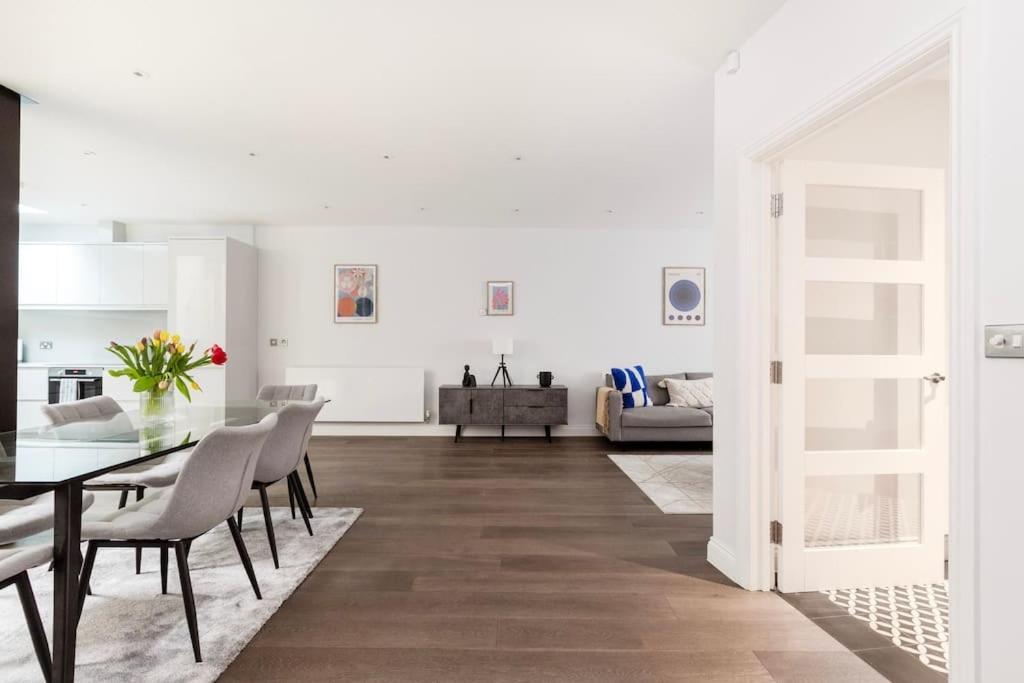 Modern House In South Kensington Apartment London Exterior photo